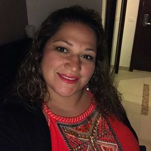 Meet your Posher, Monica